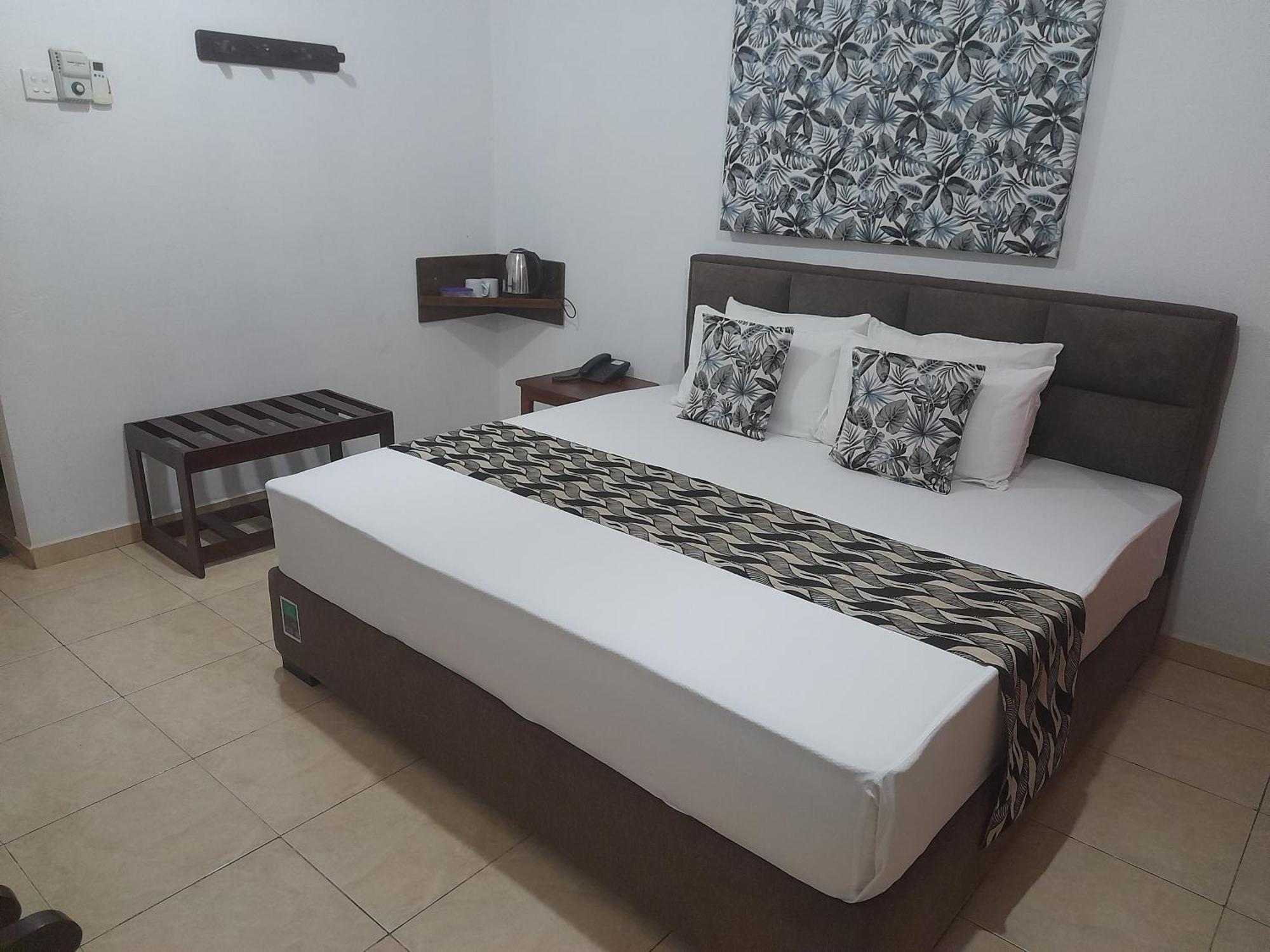 Larn'S Villa Hotel & Apartment Wadduwa Exterior foto